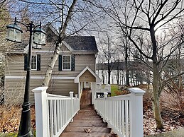 A Lakefront Paradise by Taylor Made Deep Creek