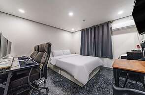 ON and OFF-Sungui Station