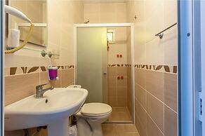 Zeytin Pansiyon Palamutbükü