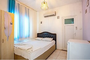 Zeytin Pansiyon Palamutbükü