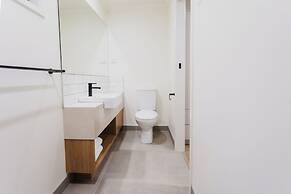 Coomera Lodge Hotel