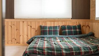 Chaesonghwa Glamping in Yeongcheon