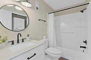 Sands III #1C - Toes In the Water