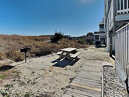 Sands III #1C - Toes In the Water