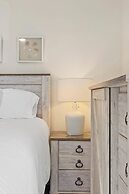 Sands III #1C - Toes In the Water