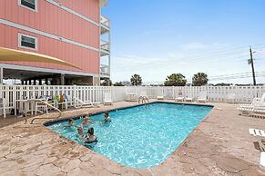 Sands III #1C - Toes In the Water