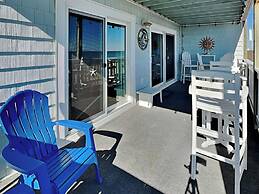 Sands III #1C - Toes In the Water