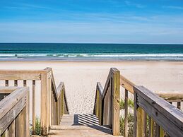 Queens Grant Oceanfront Condo Unit 211c