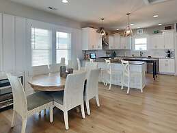 Queens Grant Oceanfront Condo Unit 211c