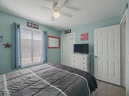 Sunskipper #6G - At Ease