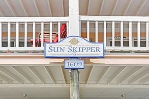 Sunskipper #6G - At Ease