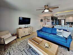 Surf Condos 618