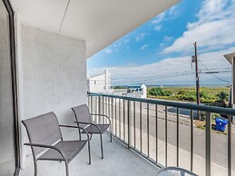 Paradise Towers #105 - Turtle Cay