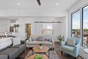 Boardwalk Pent House