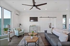 Boardwalk Pent House