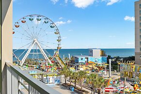 Boardwalk Pent House