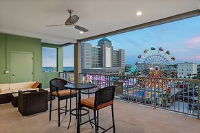 Boardwalk Pent House