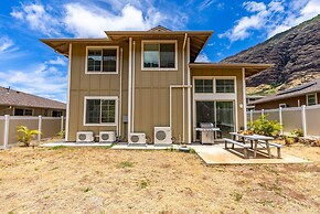 @marbella Lane - Elegant 3BR w/ Marvelous Views