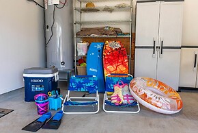 @marbella Lane - Elegant 3BR w/ Marvelous Views