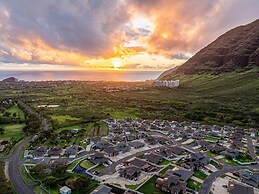 @marbella Lane - Elegant 3BR w/ Marvelous Views