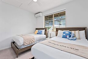 @marbella Lane - Elegant 3BR w/ Marvelous Views