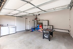 @marbella Lane - Elegant 3BR w/ Marvelous Views