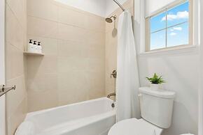 @ Marbella Lane - Stunning Gem w/ MT & Ocean Views