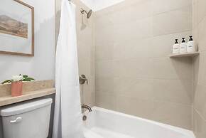 @ ML Aloha Hoonani 3BR Home MT & Ocean Views!