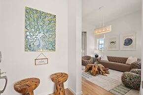 @ Marbella Lane - Paradise Point Close to Beaches