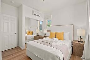 @ Marbella Lane - Paradise Point Close to Beaches