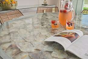 @ Marbella Lane - Paradise Point Close to Beaches