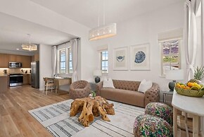 @ Marbella Lane - Paradise Point Close to Beaches