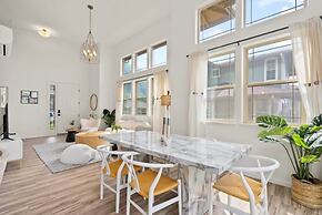 @ Marbella Lane - 3BR w/ Amazing MT & Ocean Vistas