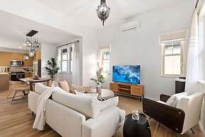 @ Marbella Lane - Pōmaika'i Ocean Love Paradise