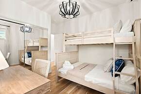 @ Marbella Lane - Pōmaika'i Ocean Love Paradise