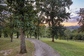 Amber Cabin by Avantstay Cozy Mountain Retreat