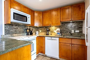 KBM Resorts Free CAR 1bd/1ba Garden View Hol-102