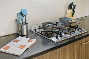 Corinna by Kozystay - Senayan