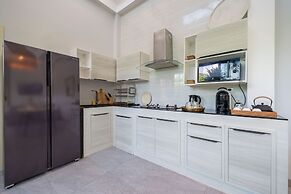 Bali Style 4BR Pool Villa Serenity Rawai