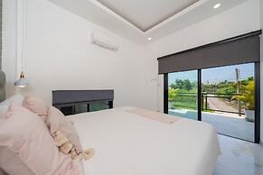 Bali Style 4BR Pool Villa Serenity Rawai