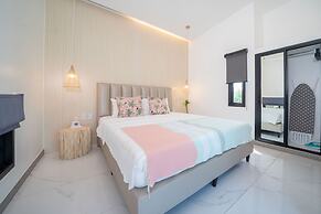 Bali Style 4BR Pool Villa Serenity Rawai