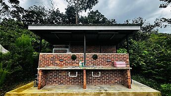 OYO 91157 Jerai Nature Glamping