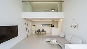 Geoje Lighthouse Pension