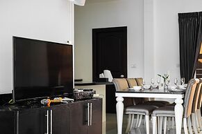 Massarossa Pool Villa Pattaya