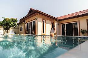 Massarossa Pool Villa Pattaya