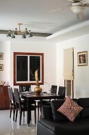 Massarossa Pool Villa Pattaya