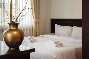 Massarossa Pool Villa Pattaya