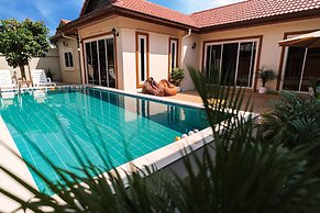 Massarossa Pool Villa Pattaya