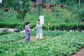 Soc Village Wellness & Retreat