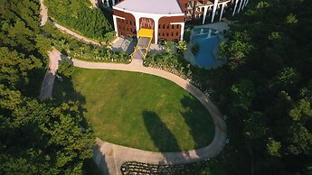 Soc Village Wellness & Retreat